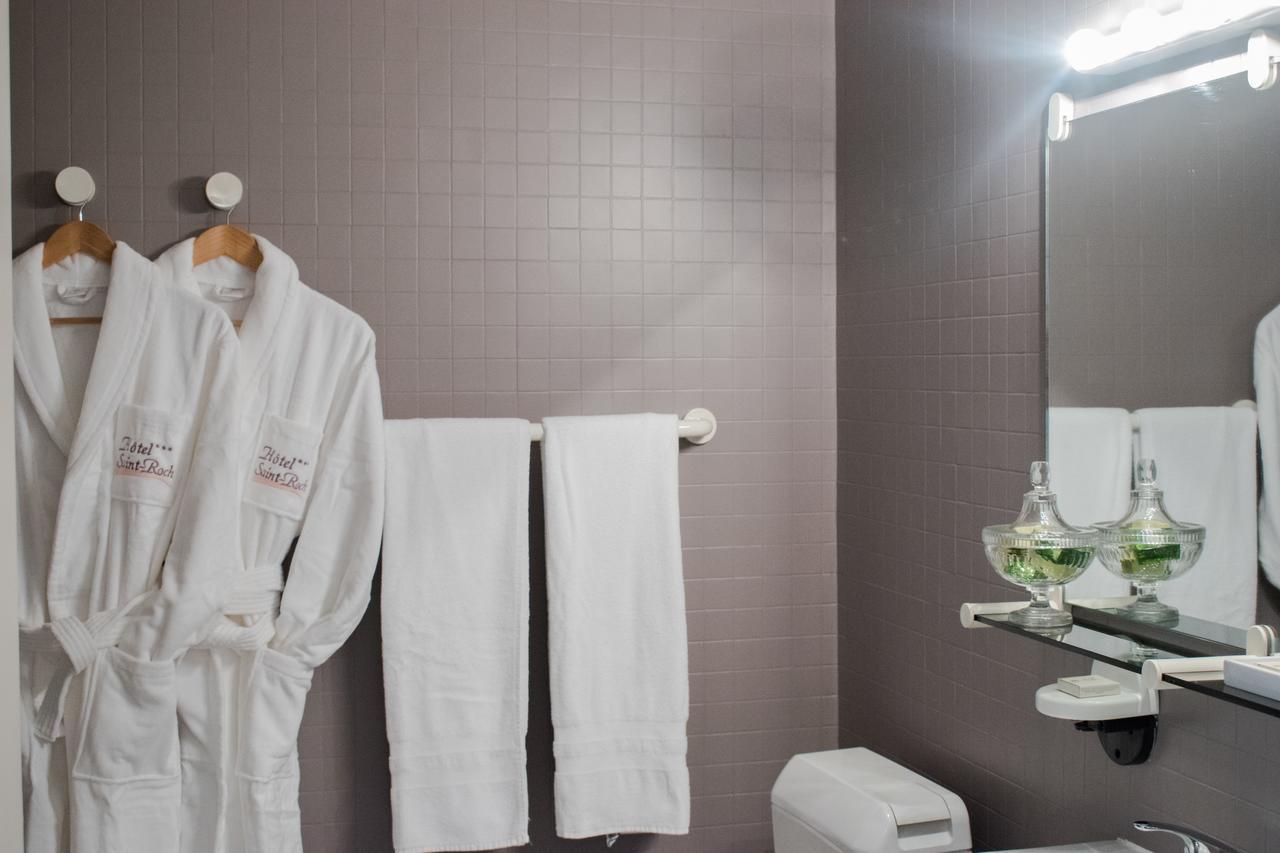 Logis Hotel Saint-Roch Pleumartin Exteriör bild